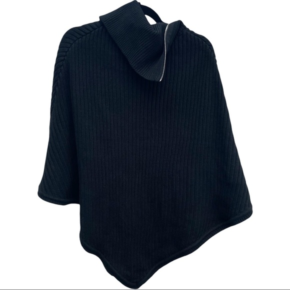 ❌❌❌Michael Kors Black Knit Poncho - Picture 7 of 14